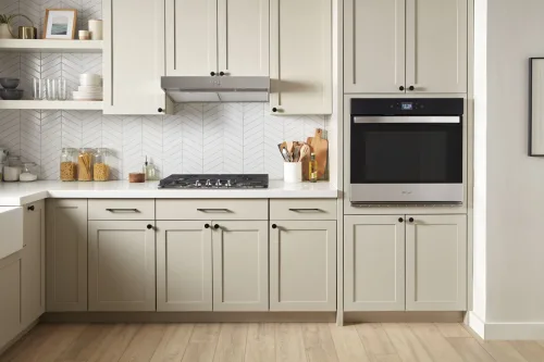 Whirlpool 27 Inch Single Electric Smart Wall Oven with 4.3 cu. ft. - Image 6